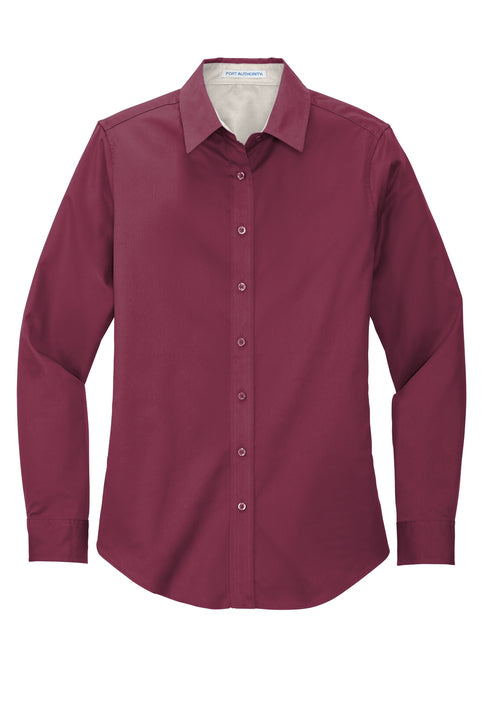 Woman's Fitted Long Sleeve Worry Free Shirt
